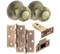 Atlantic Beehive Knob & Fitting Pack - Antique Brass